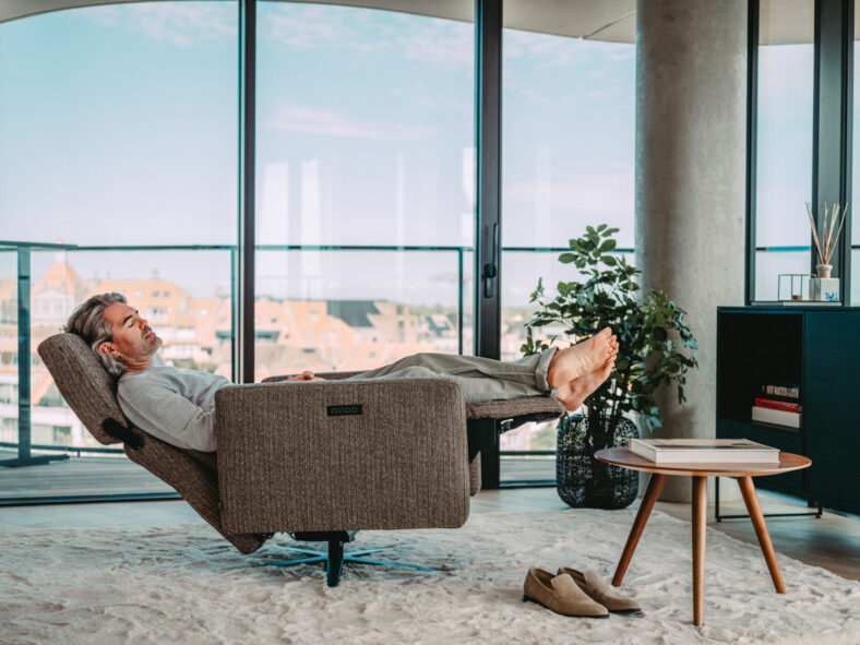 Phnx Production Moments Furniture WEB 033