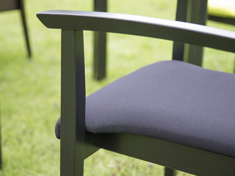 A walk in the park Leo SB detail